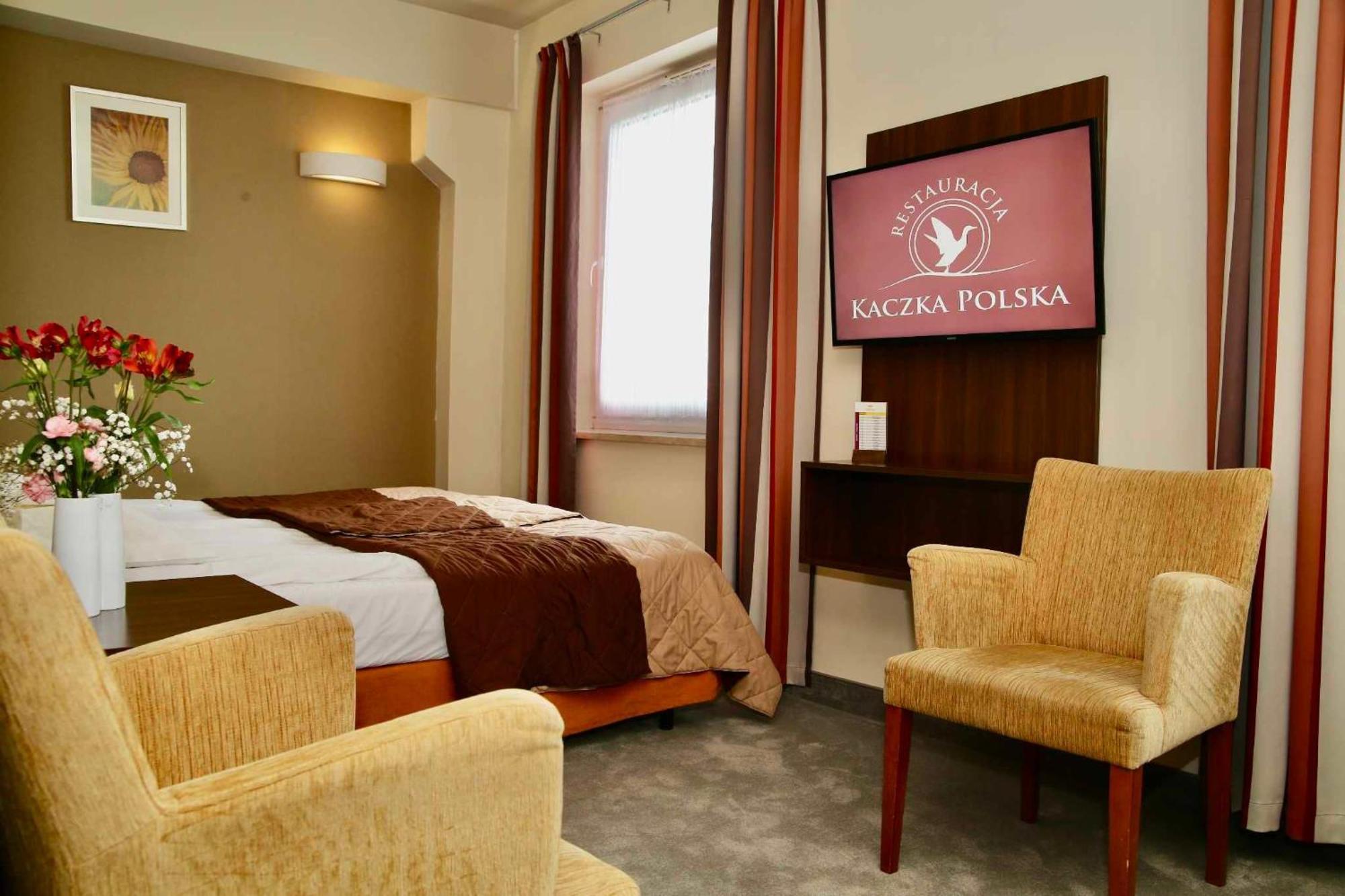 Hotel Teczowy Mlyn Kielce Exterior photo